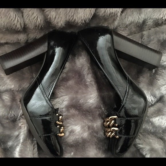 Tory Burch - Picture 7 of 8